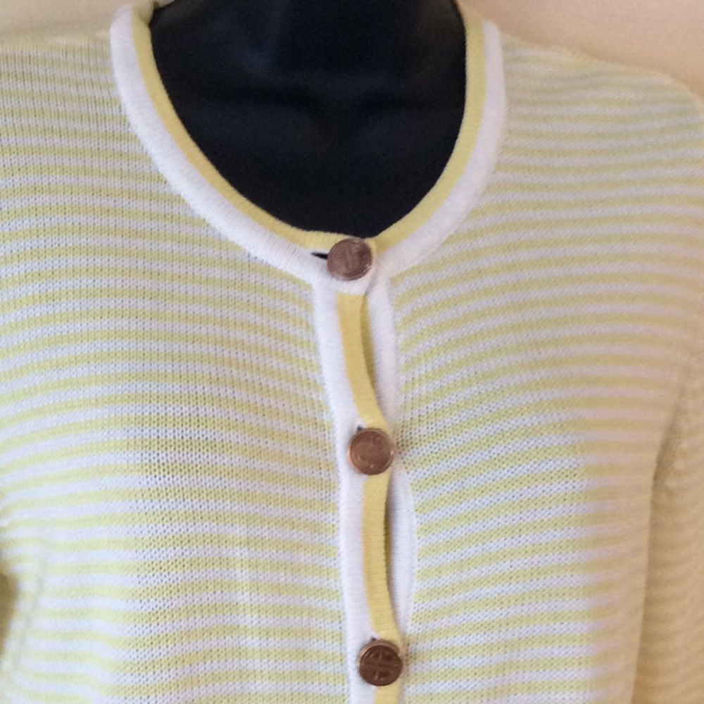 💞LILLY PULITZER 💞light knitted sweater - Picture 3 of 8